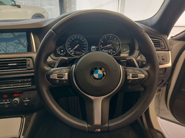 BMW 5 SERIES 2013 Image 46