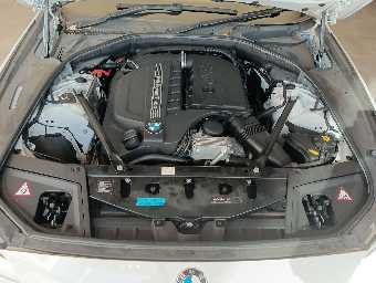 BMW 5 SERIES 2013 Image 41