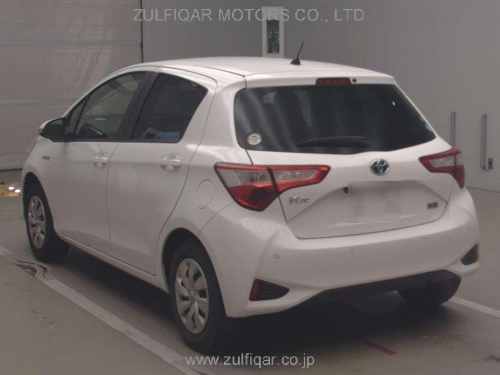 TOYOTA VITZ 2019 Image 4