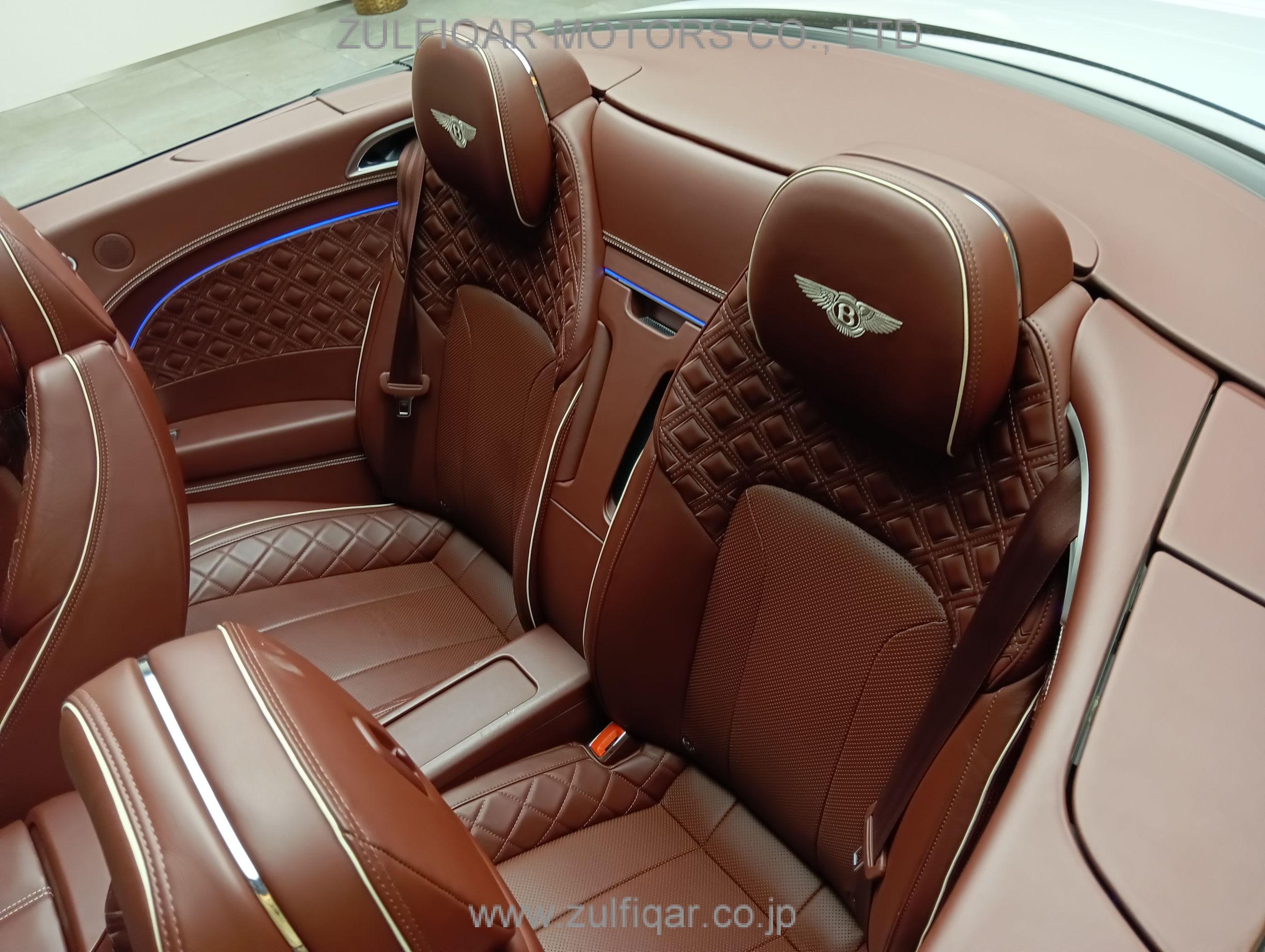 BENTLEY CONTINENTAL 2019 Image 31