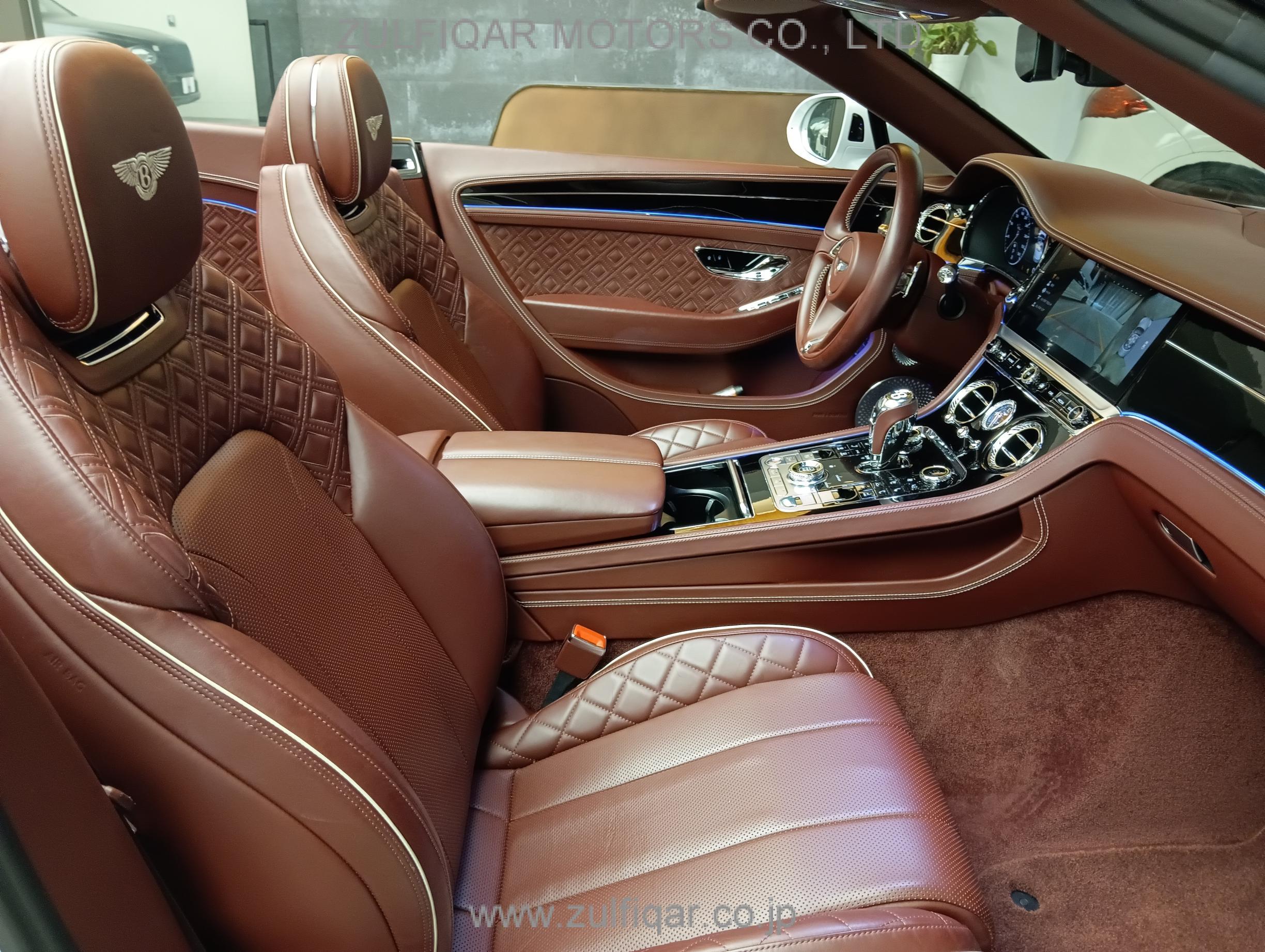 BENTLEY CONTINENTAL 2019 Image 35