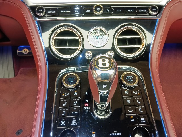 BENTLEY CONTINENTAL 2019 Image 46