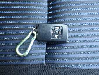TOYOTA ISIS 2017 Image 10