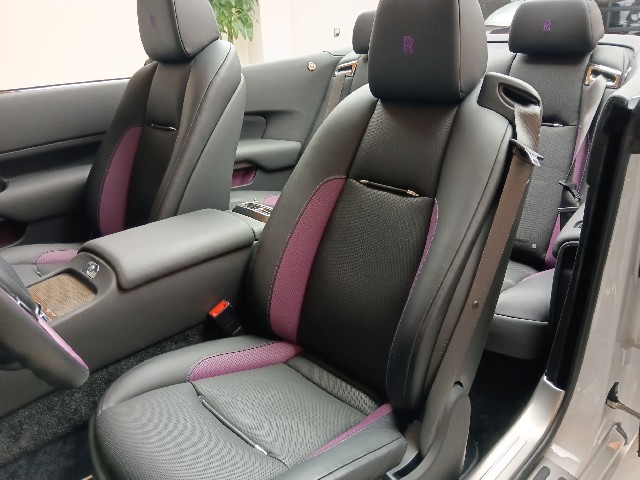 ROLLS ROYCE DAWN 2019 Image 31