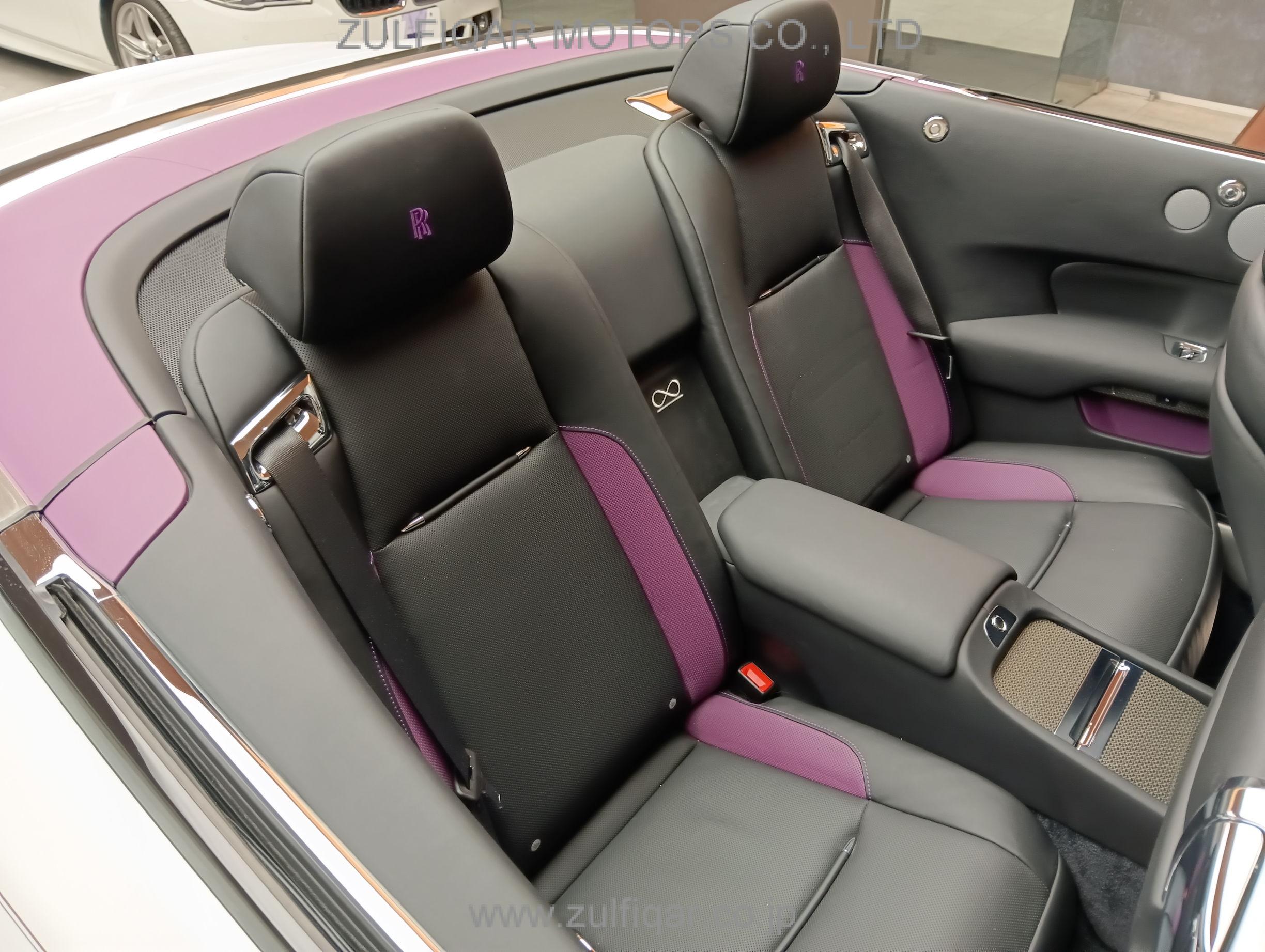 ROLLS ROYCE DAWN 2019 Image 39