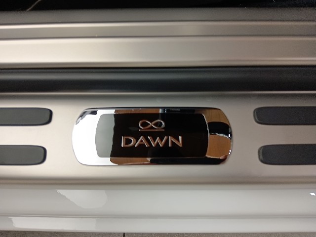 ROLLS ROYCE DAWN 2019 Image 42