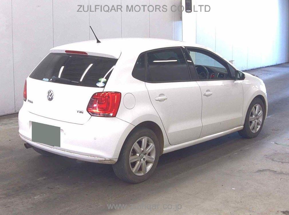 VOLKSWAGEN POLO 2014 Image 4