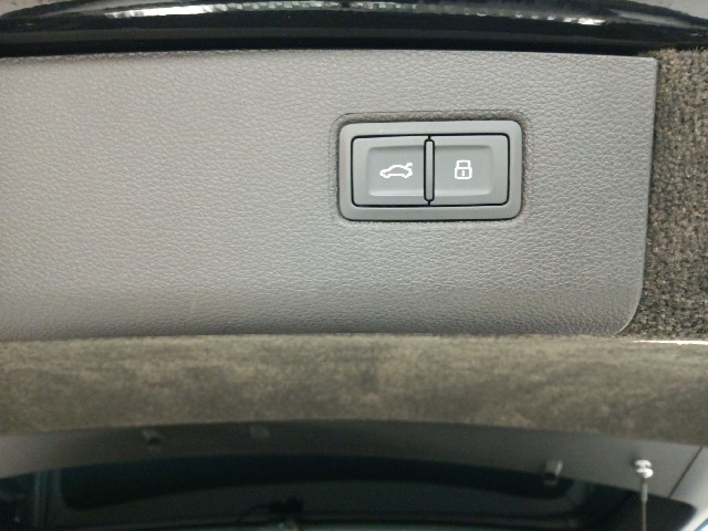 BENTLEY BENTAYGA 2021 Image 32