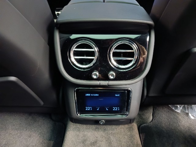 BENTLEY BENTAYGA 2021 Image 41