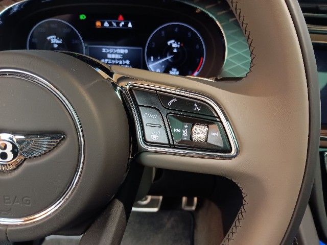 BENTLEY BENTAYGA 2021 Image 56