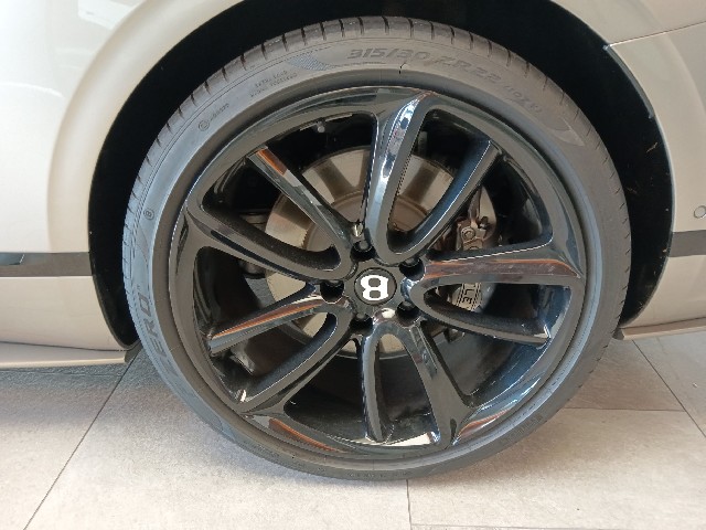 BENTLEY CONTINENTAL 2020 Image 20