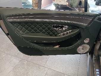 BENTLEY CONTINENTAL 2020 Image 21