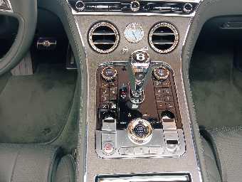 BENTLEY CONTINENTAL 2020 Image 36