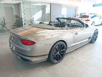 BENTLEY CONTINENTAL 2020 Image 7