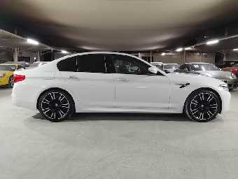 BMW M5 2019 Image 12
