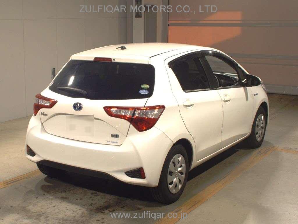 TOYOTA VITZ 2019 Image 2