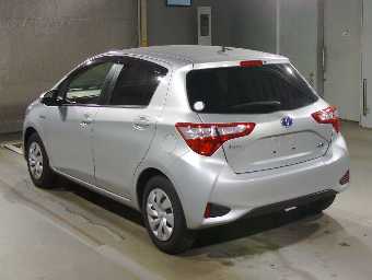 TOYOTA VITZ 2019 Image 4