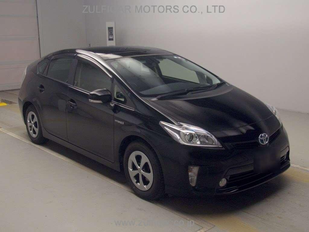 TOYOTA PRIUS 2014 Image 3