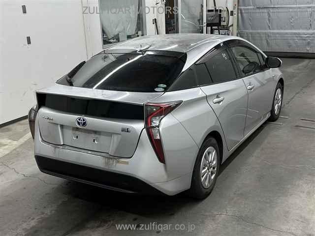 TOYOTA PRIUS 2016 Image 5