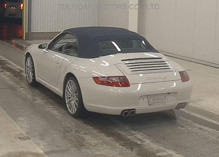 PORSCHE 911 2006 Image 2