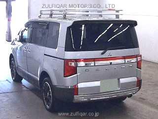 MITSUBISHI DELICA 2019 Image 2