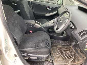 TOYOTA PRIUS 2012 Image 5