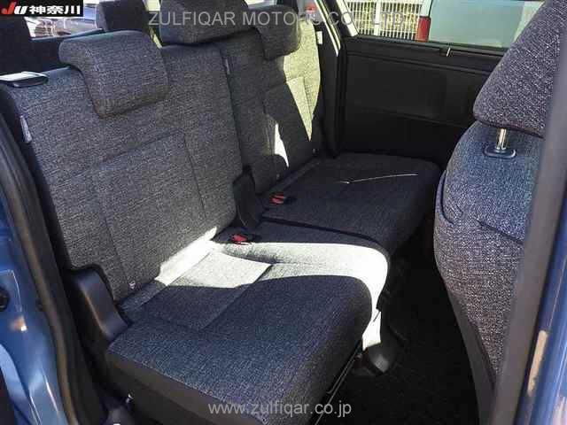 TOYOTA SIENTA 2022 Image 9