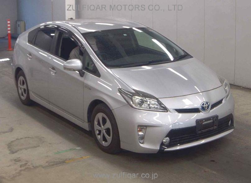 TOYOTA PRIUS 2014 Image 2