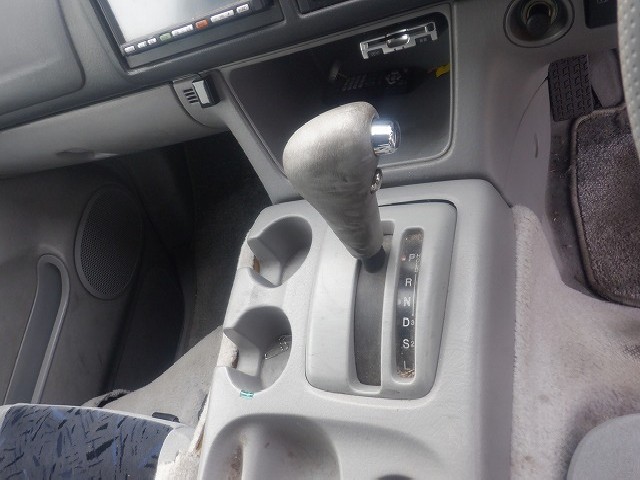 MAZDA BONGO FRIENDEE 2004 Image 19