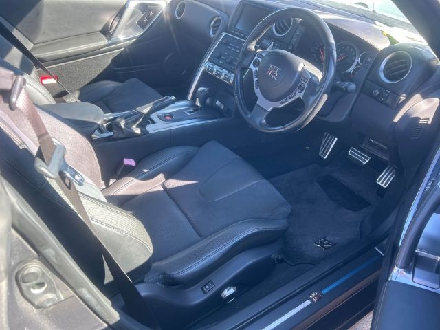 NISSAN GT-R 2008 Image 21