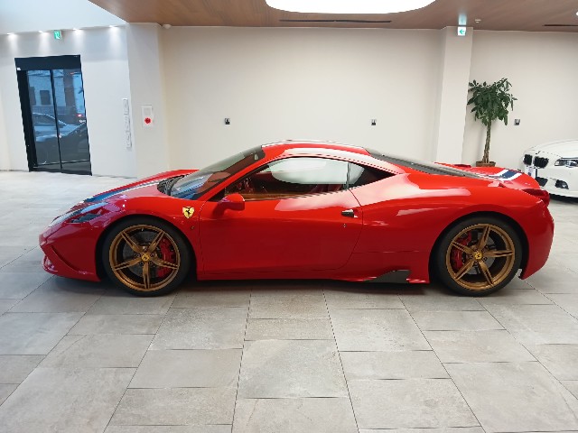 FERRARI 458 SPECIALE 2021 Image 19