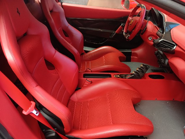 FERRARI 458 SPECIALE 2021 Image 32