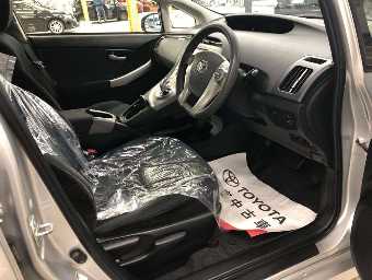 TOYOTA PRIUS 2014 Image 5