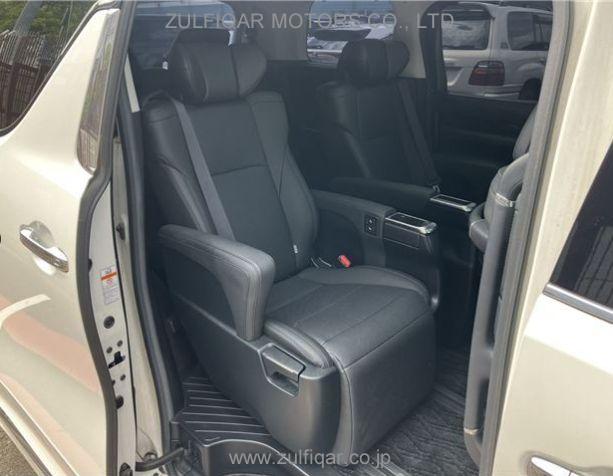 TOYOTA ALPHARD 2022 Image 12