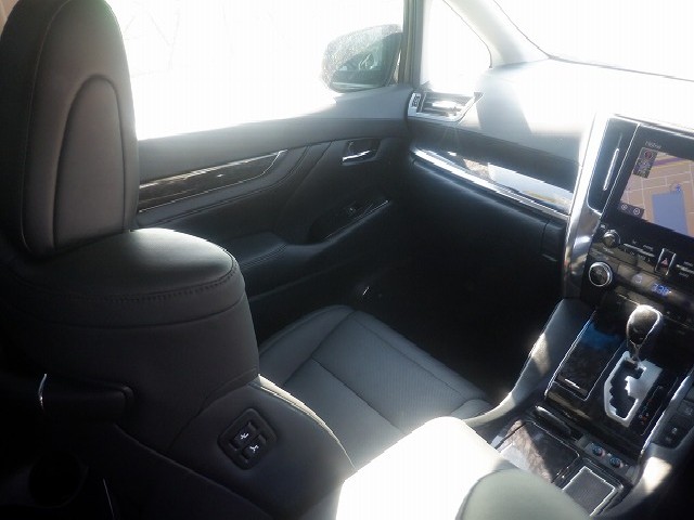 TOYOTA ALPHARD 2020 Image 45