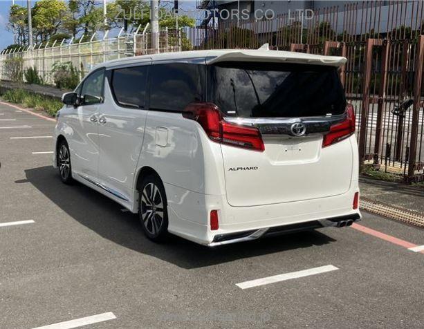 TOYOTA ALPHARD 2022 Image 6