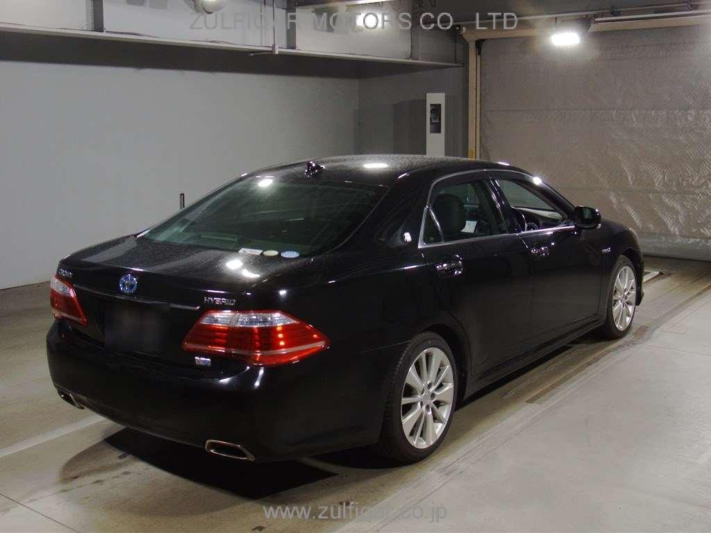 TOYOTA CROWN HYBRID 2011 Image 2