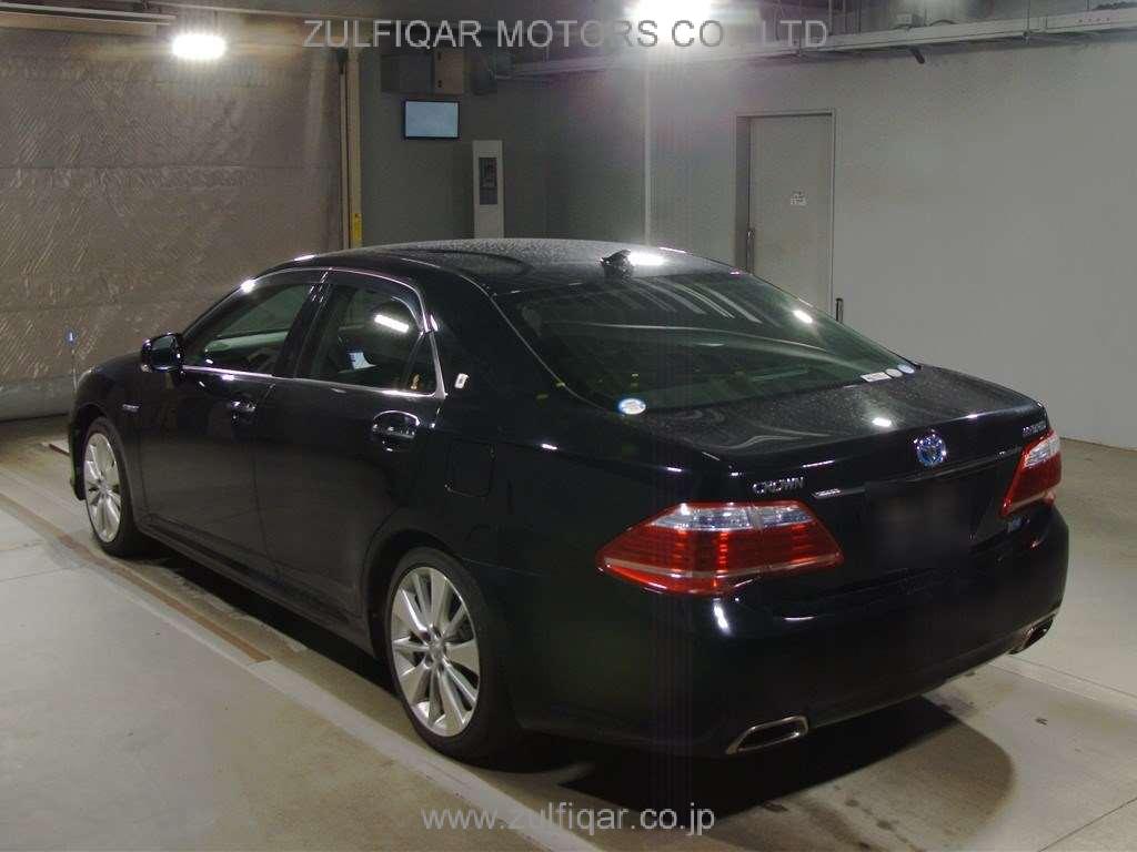 TOYOTA CROWN HYBRID 2011 Image 4