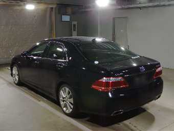 TOYOTA CROWN HYBRID 2011 Image 4