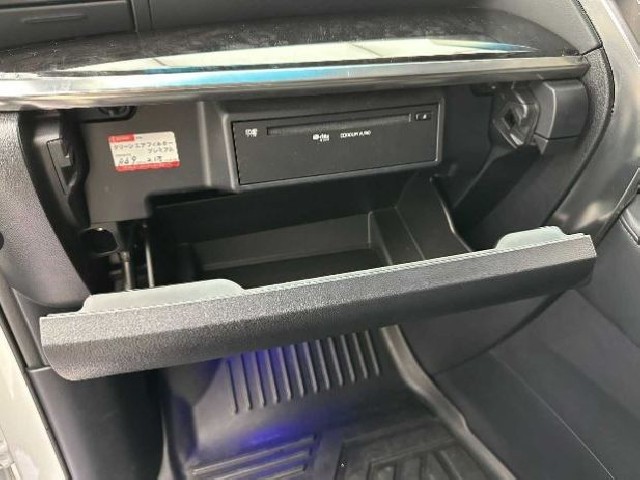 TOYOTA ALPHARD 2022 Image 19