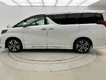 TOYOTA ALPHARD 2022 Image 8