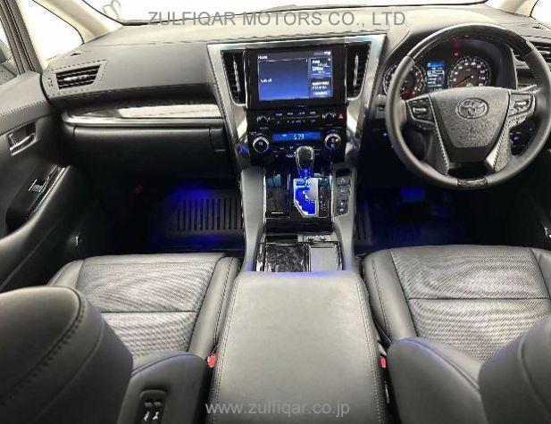 TOYOTA ALPHARD 2022 Image 9