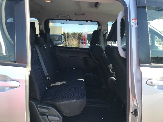 TOYOTA NOAH 2019 Image 23