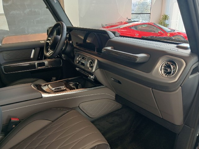 MERCEDES AMG G CLASS 2024 Image 24