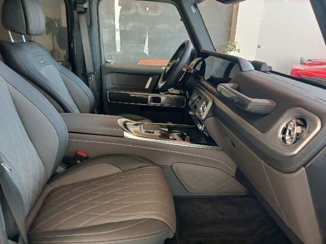 MERCEDES AMG G CLASS 2024 Image 25