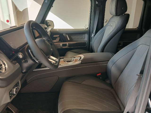 MERCEDES AMG G CLASS 2024 Image 34
