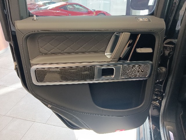 MERCEDES AMG G CLASS 2024 Image 39