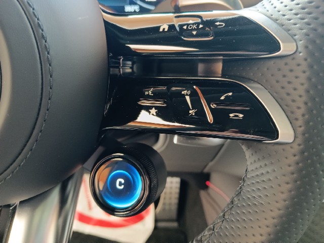 MERCEDES AMG G CLASS 2024 Image 44