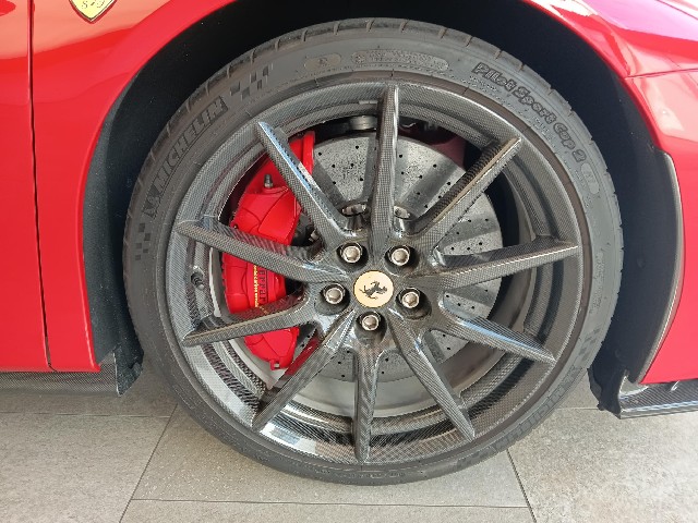 FERRARI SF90 STRADALE 2021 Image 22