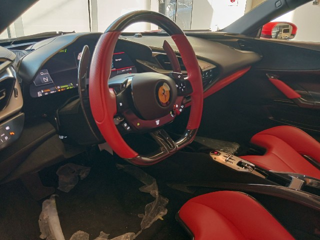 FERRARI SF90 STRADALE 2021 Image 27